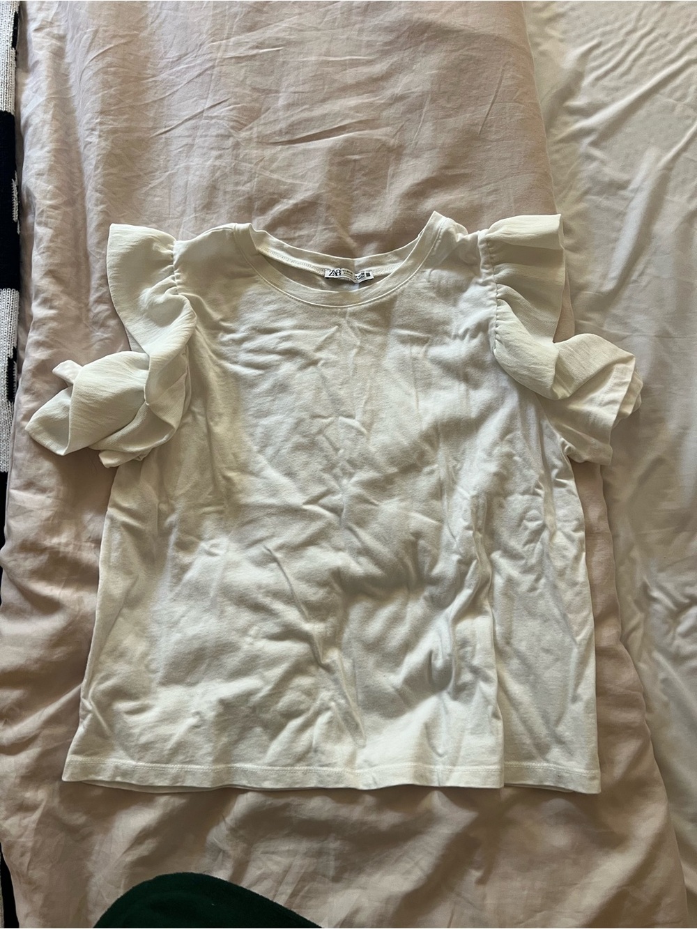 Zara White Ruffle Sleeve Top